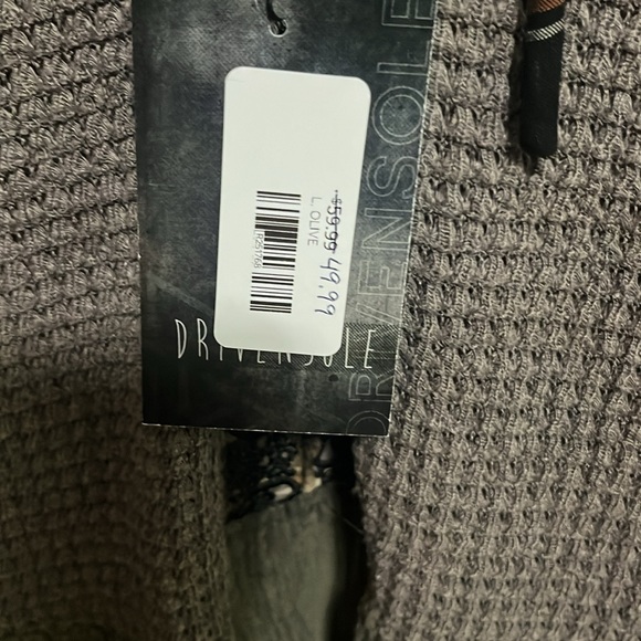 Top - Picture 4 of 4